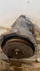CAMBIO AUTOMATICO CON CONVERTITORE DI COPPIA BMW S