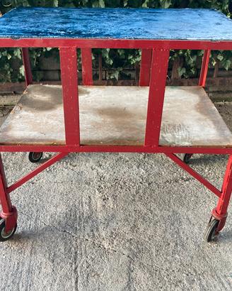 Carrello 2 ripiani e 4 ruote girevoli