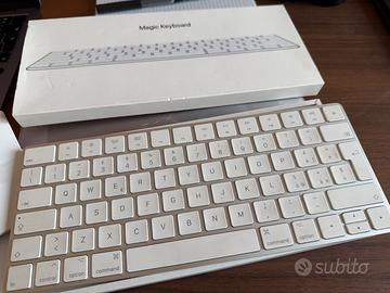 Apple Magic Keyboard white