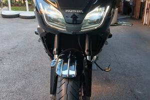 Honda ctx 1300