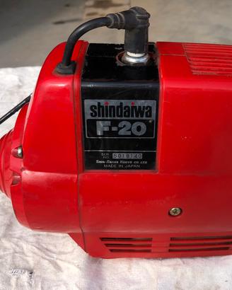 Motore Shindaiwa F-20 da sistemare