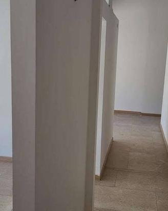 Immobile di 125 m² con più di 5 locali a Reggio Em