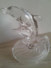 DELFINO TRA LE ONDE IN CRISTALLO ROYAL CRISTAL ROC