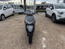 Peugeot Tweet 200 Gt