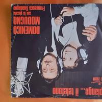 45 giri piange il telefono 