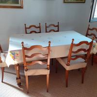 Tavolo allungabile con 6 sedie stile rustico