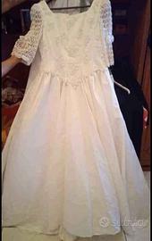 vestito da sposa e damigella