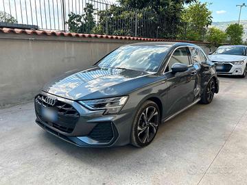 Audi A3 2.0 TDI 115CV S line - 2025 Incidentata