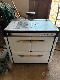 Termocucina d’epoca a legna Stice 50