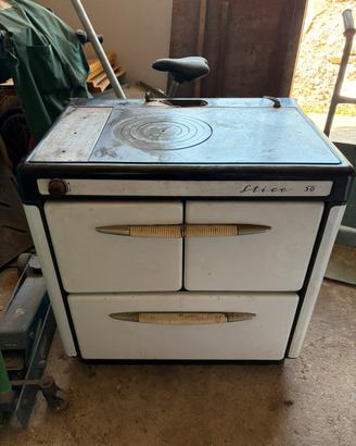 Termocucina d’epoca a legna Stice 50