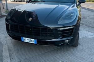 PORSCHE MACAN S