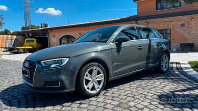Audi A3 Sportback 30 1.6 tdi Sport 116cv s-tronic