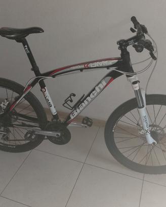 MTB bianchi freni disco 