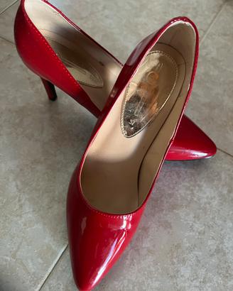 Decollete rosso lucido, numero 37