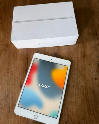 Apple iPad Mini 4 128GB  Wi Fi Silver