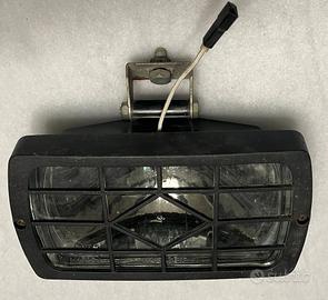 Fanale faro supplementare griglia protezione