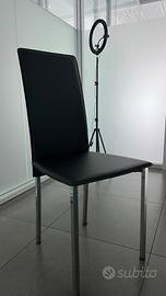 Sedie nuove in pelle