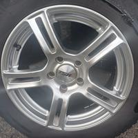  cerchi in lega + lamellari