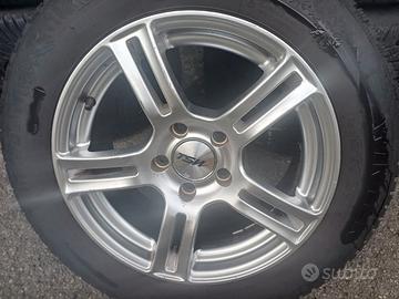  cerchi in lega + lamellari