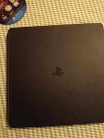 Play  4