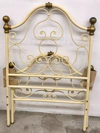 Letti singoli in ferro