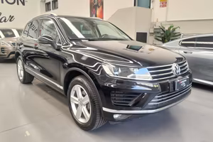 Volkswagen Touareg 3.0 TDI 204 CV tiptronic BlueMo