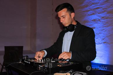 Dj per eventi - Noleggio Attrezzatura