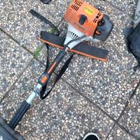 Decespugliatore 
Sthil FS 130 R ( professionale)