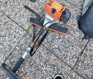 Decespugliatore 
Sthil FS 130 R ( professionale)