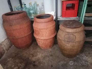 orci antichi smaltati all interno