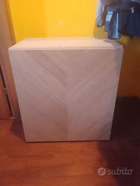 Ikea Besta con una anta 