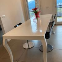 TAVOLO LACCATO 1.60 m ALLUNGABILE 2.00-2.20-2.40