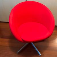 Poltrona  Ikea modello Skruvsta in tessuto Rosso