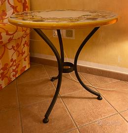 Tavolo rotondo IMA dipinto a mano