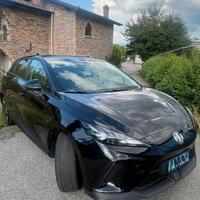 Mg4 full electric My25