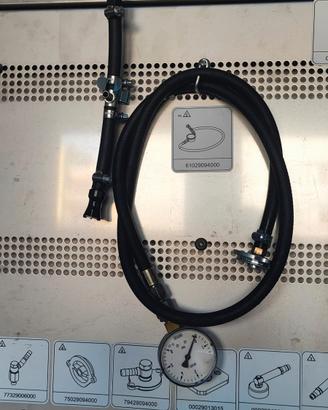 Kit Misuratore Olio/Benzina + Adattatori KTM oem