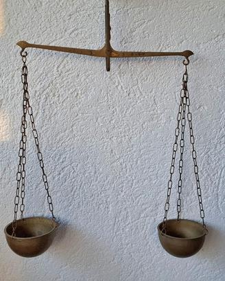 Bilancia vecchia
