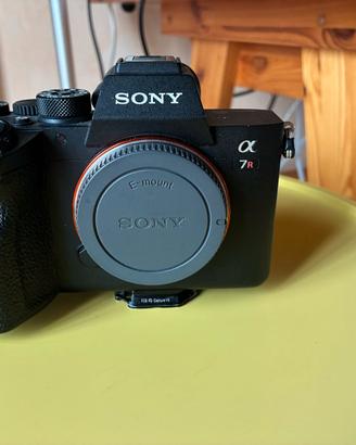 Sony A7 r4