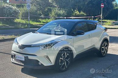 TOYOTA C-HR 1.8 Hybrid E-CVT Style