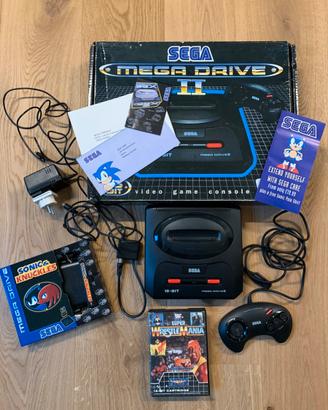 SEGA MEGA DRIVE II con 2 giochi