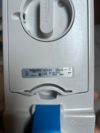 Prese interbloccate schneider mod. 82131 complete