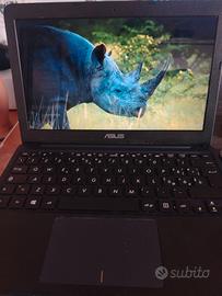 Asus x 205 t pc portatile Win 10