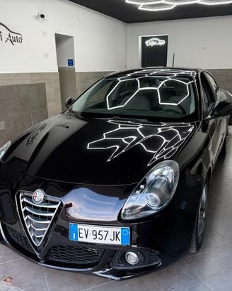 Alfa Romeo Giulietta 1.6 JTDm-2 105 CV Distinctive