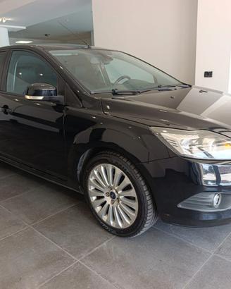 FORD FOCUS TITANIUM UNICO PROPRIETARIO