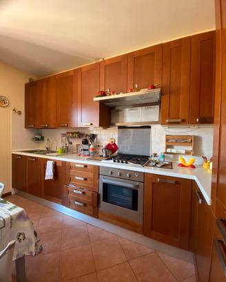 Cucina con elettrodomestici rex
