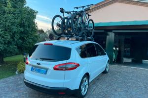 Ford S Max