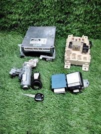 KIT CHIAVI CENTRALINA MOTORE TOYOTA Yaris Serie 89