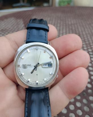 Seiko 5 automatico 