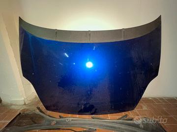 Cofano grande punto blu