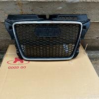 Mascherina a nido d’ape per audi A3 8P del 2011